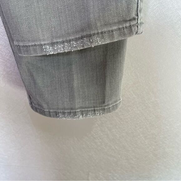 7 For All Mankind Midrise Cropped Skinny Jeans Gray 28 - Picture 5 of 8